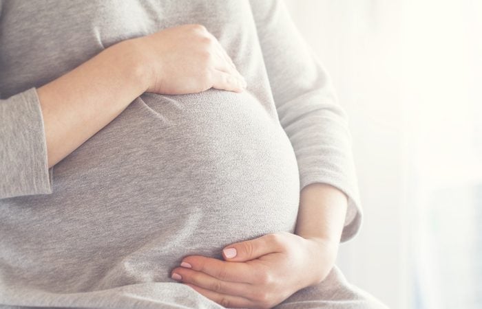 pregnant-5749676_1280